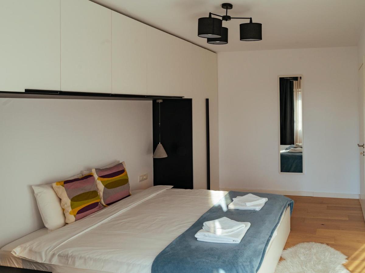 Central Modern Design Apartment Бухарест Экстерьер фото