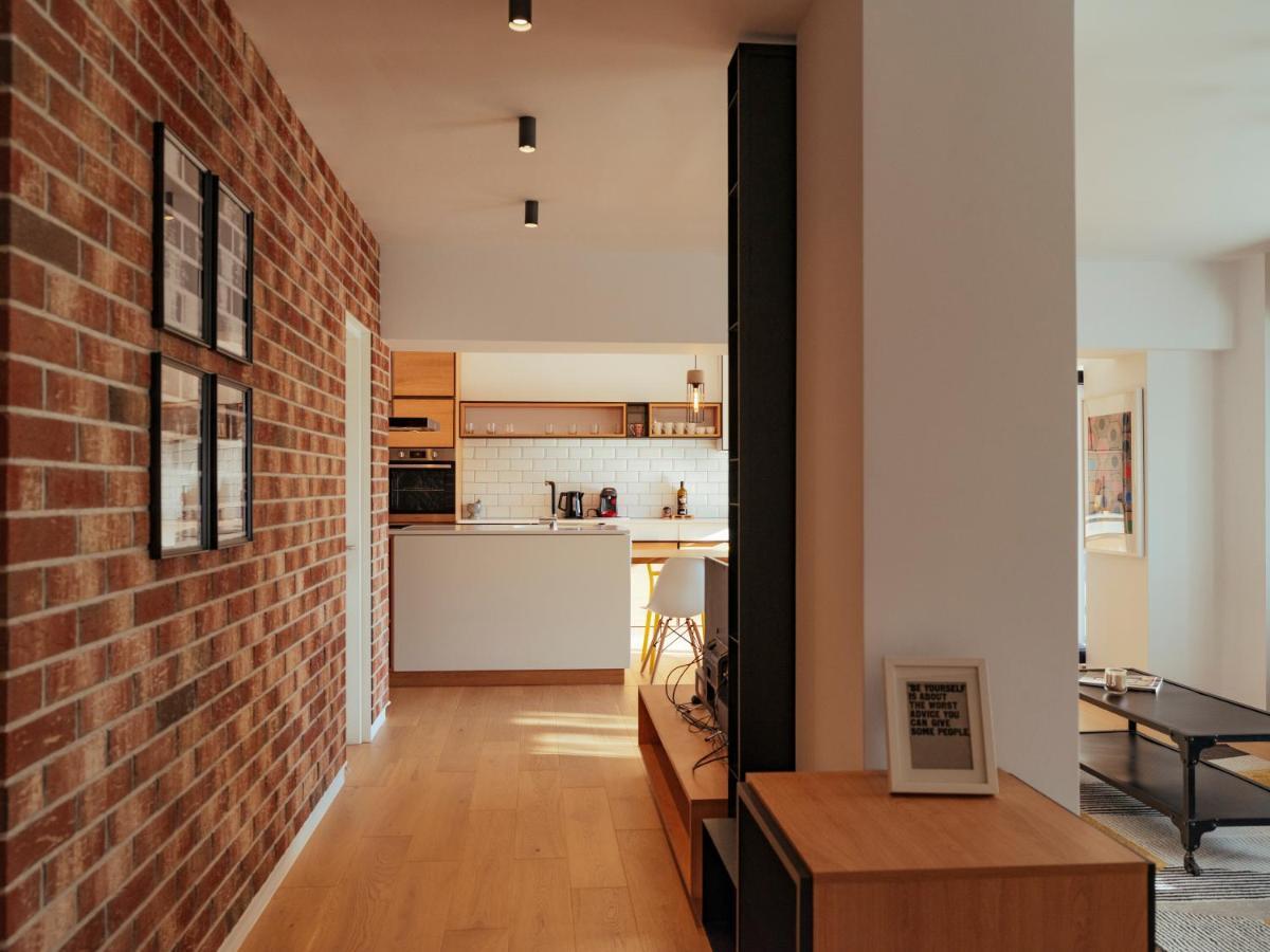 Central Modern Design Apartment Бухарест Экстерьер фото