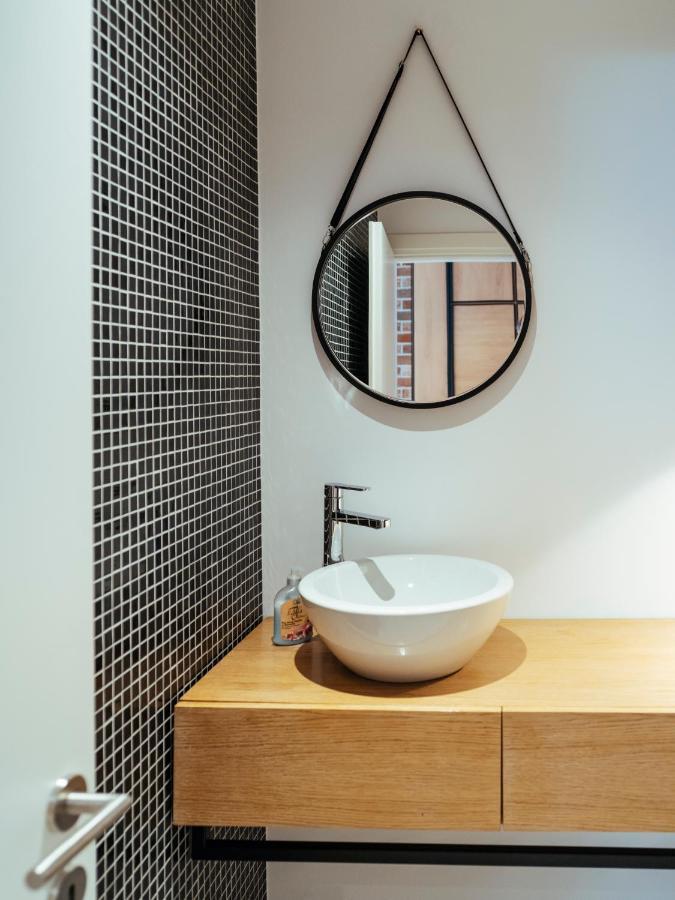 Central Modern Design Apartment Бухарест Экстерьер фото