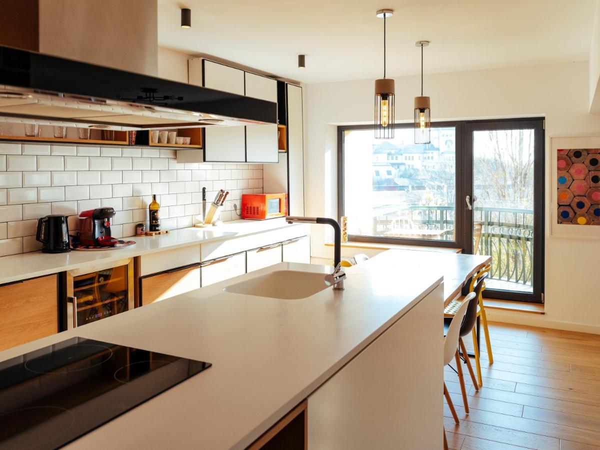 Central Modern Design Apartment Бухарест Экстерьер фото