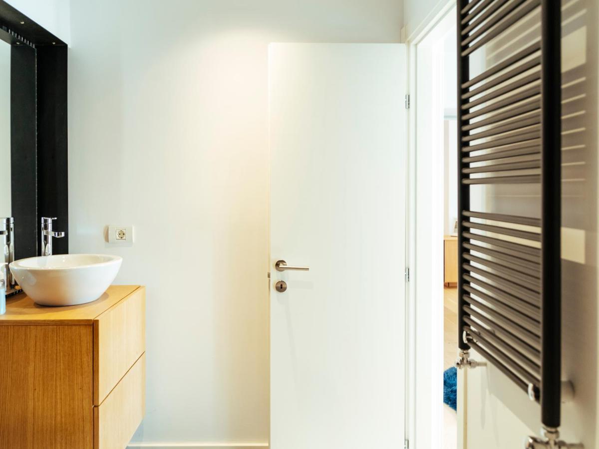 Central Modern Design Apartment Бухарест Экстерьер фото